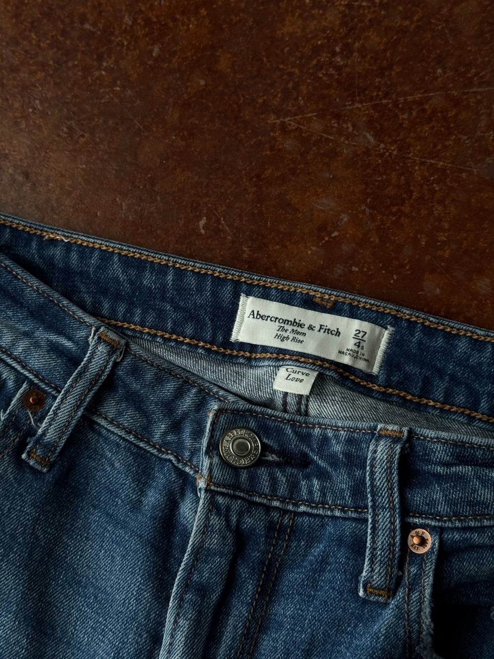 Abercrombie & Fitch Curve Love Mom High Rise Distressed Jeans
